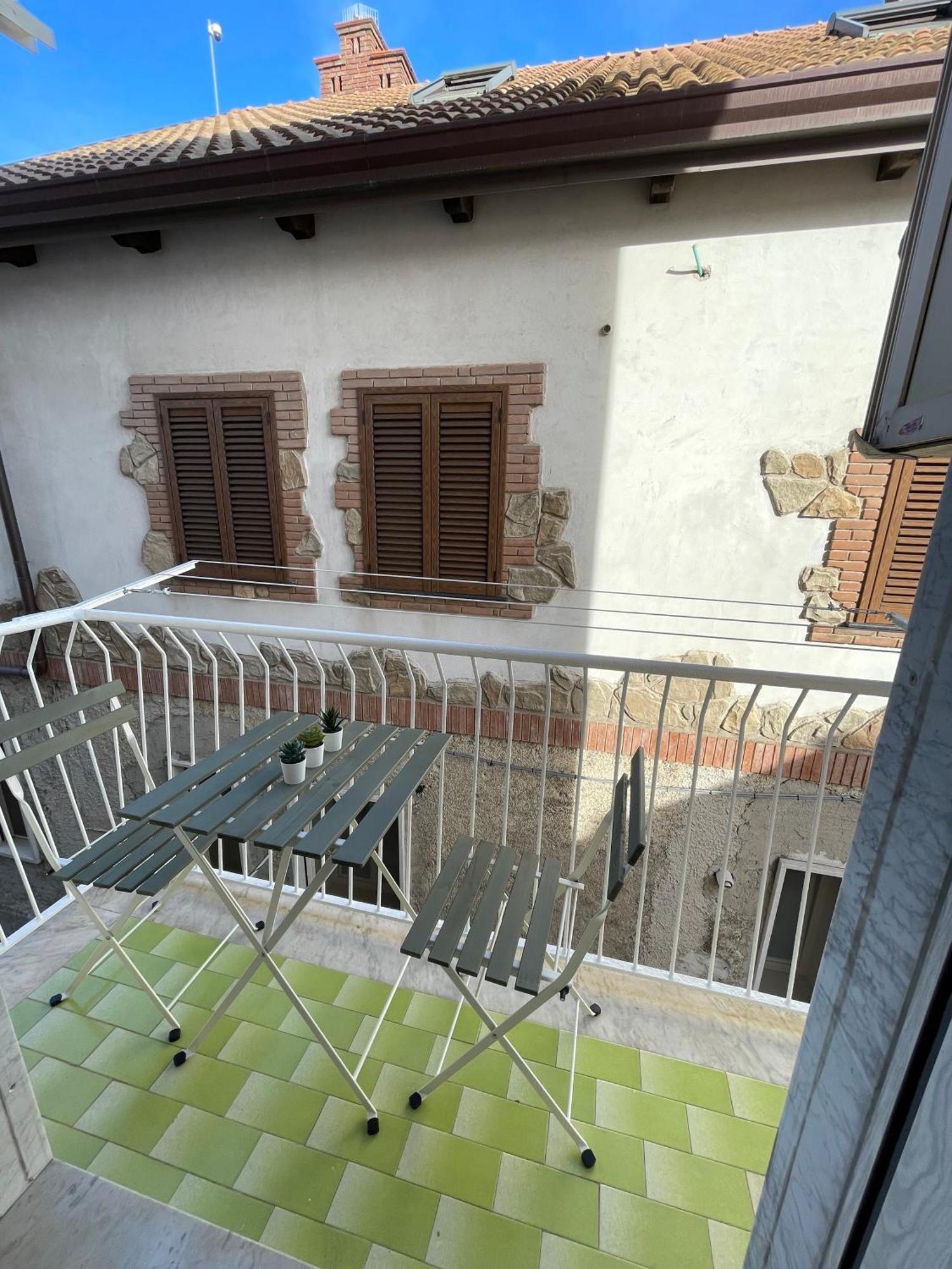 Apartment Parthenope Art